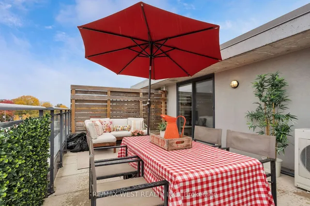 Additional image 29 of 45 Sousa Mendes St Unit 703