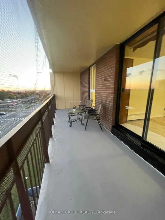 Additional image 19 of 4645 Jane St Unit 727