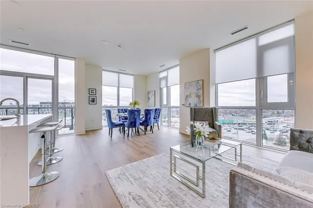 Additional image 21 of 509 Dundas St Unit 812