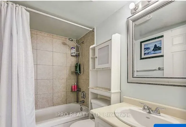 Additional image 12 of 26 Hanover Rd Unit 1001