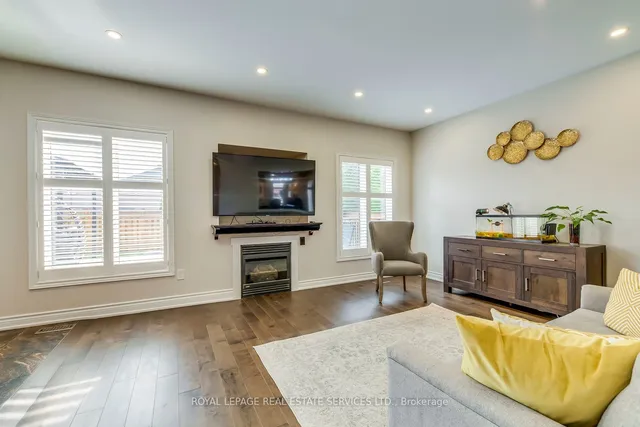 Additional image 15 of 2484 Logan Ave