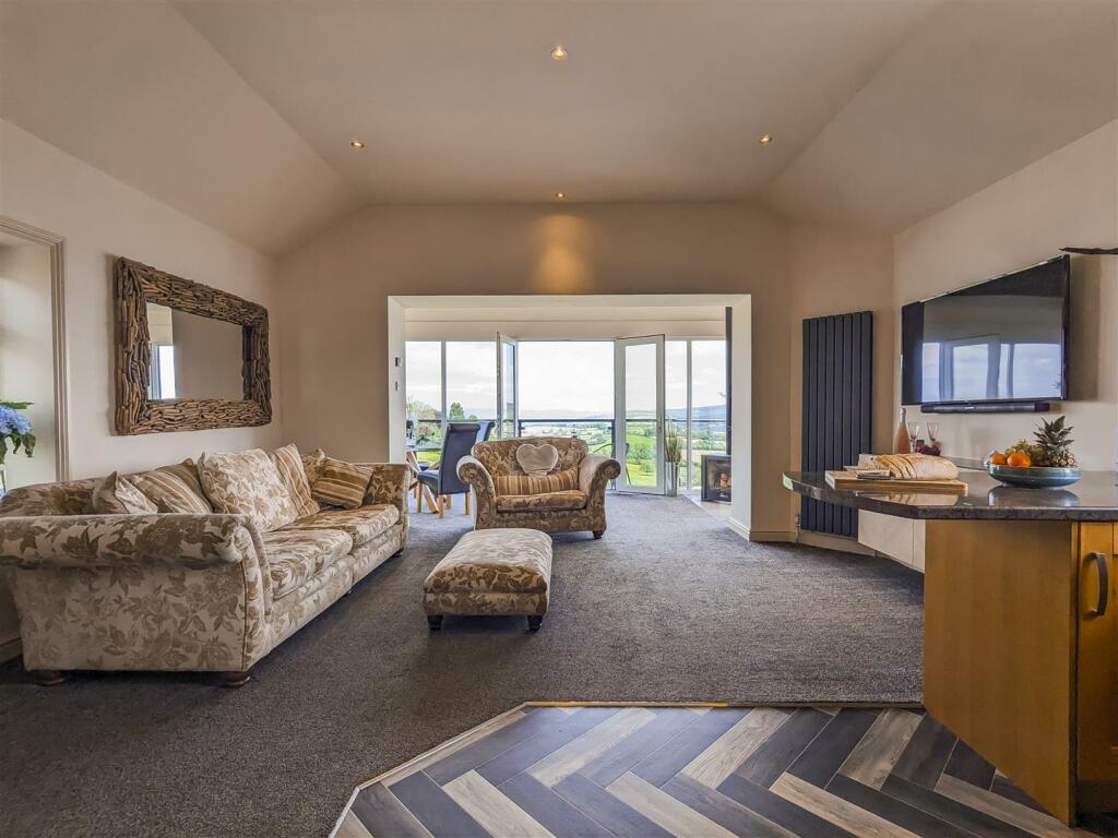 Additional image 7 of Manchester Road, Barnoldswick