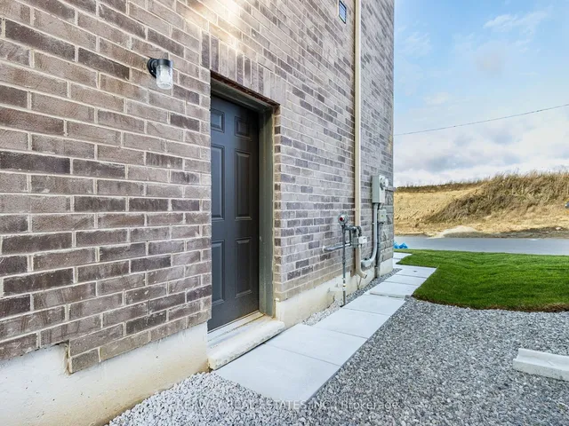 Additional image 39 of 36 Sapwood Cres