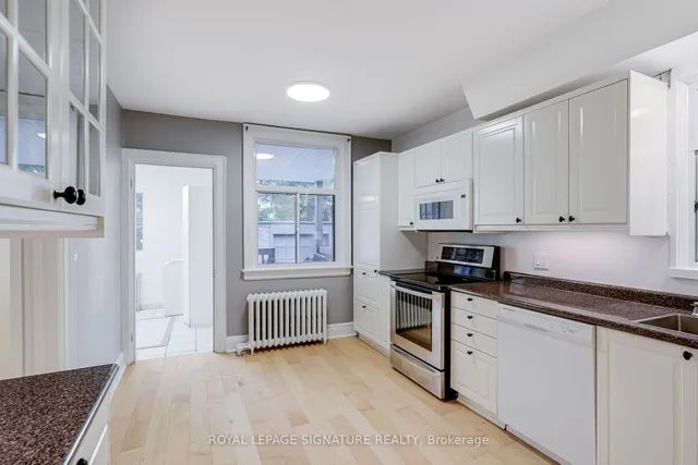 Additional image 18 of 36 Gothic Ave