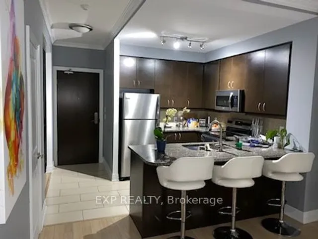 Additional image 3 of 100 John St Unit 703