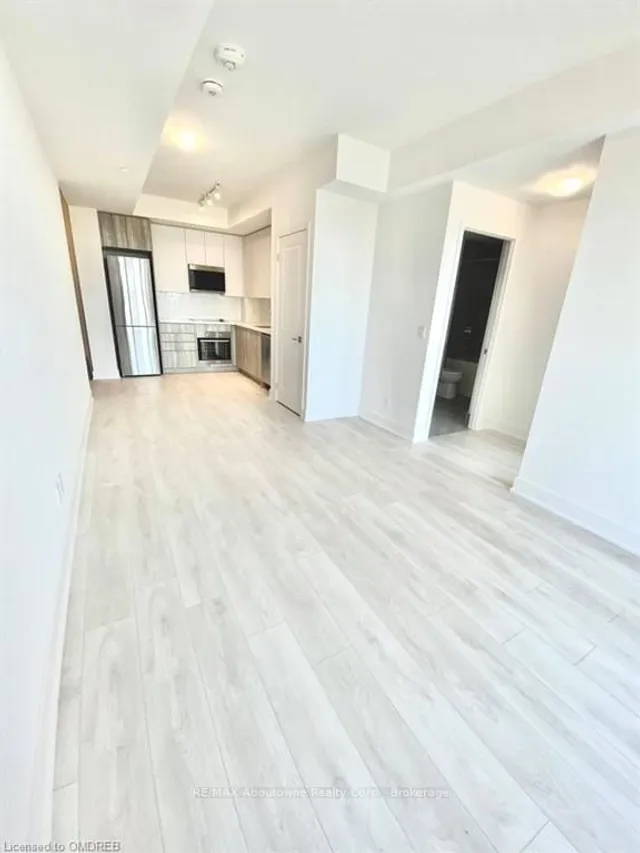 Additional image 9 of 297 OAK WALK Dr Unit 807