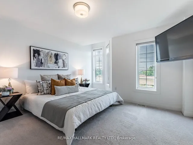 Additional image 22 of 4023 Sixth Line