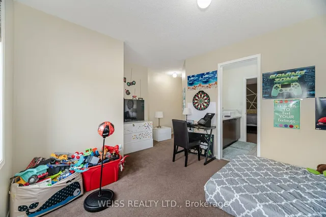 Additional image 24 of 15 Cookview Dr