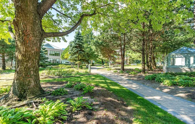 Additional image 24 of 68 CORPORATE Dr Unit 1131