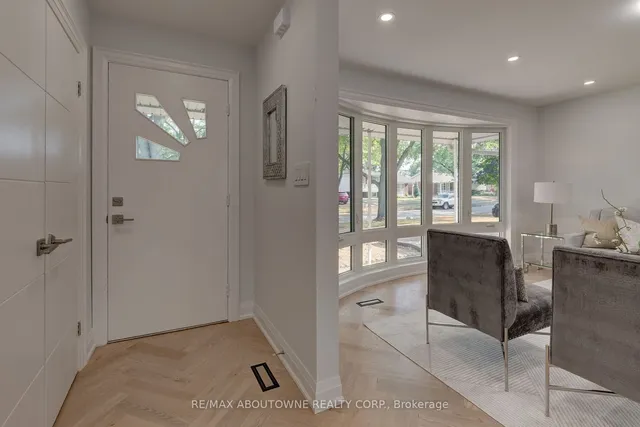 Additional image 5 of 2435 Cyprus Ave