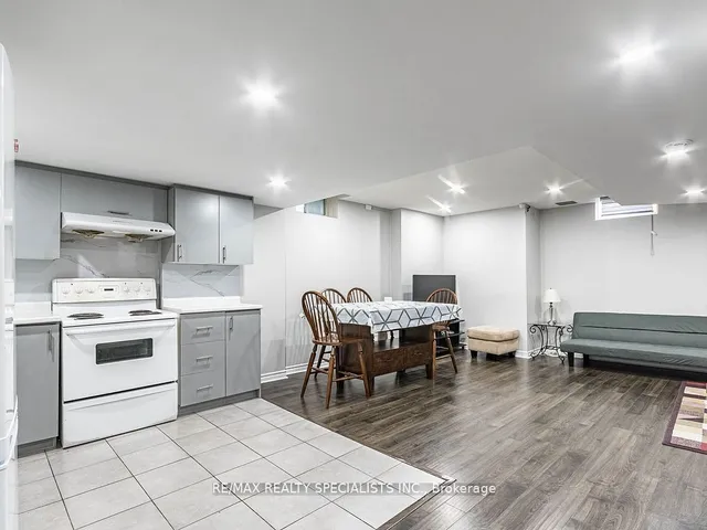 Additional image 34 of 14 Canary Clse