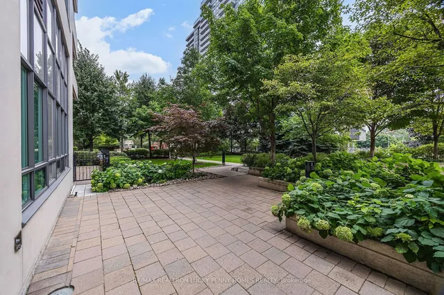 Additional image 22 of 18 Spring Garden Ave Unit 106