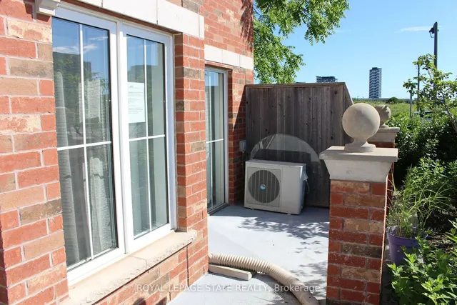 Additional image 5 of 51 Hays Blvd Unit 1