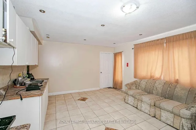 Additional image 23 of 7615 Netherwood Rd