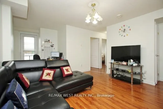 Additional image 10 of 7405 Goreway Dr Unit 501