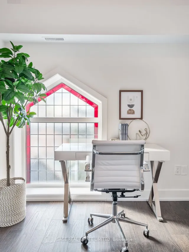 Additional image 31 of 1183 Dufferin St Unit 102