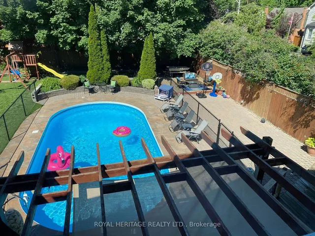 Additional image 33 of 91 Colonial Ave