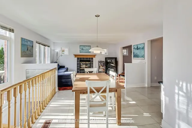 Additional image 15 of 1696 Danthorpe Dr