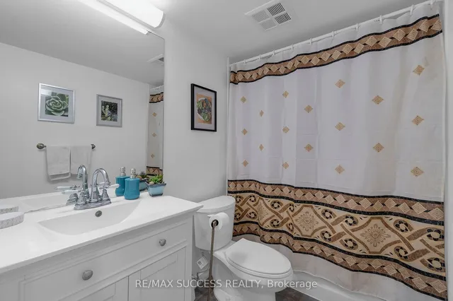 Additional image 30 of 211 Forum Dr Unit 205B