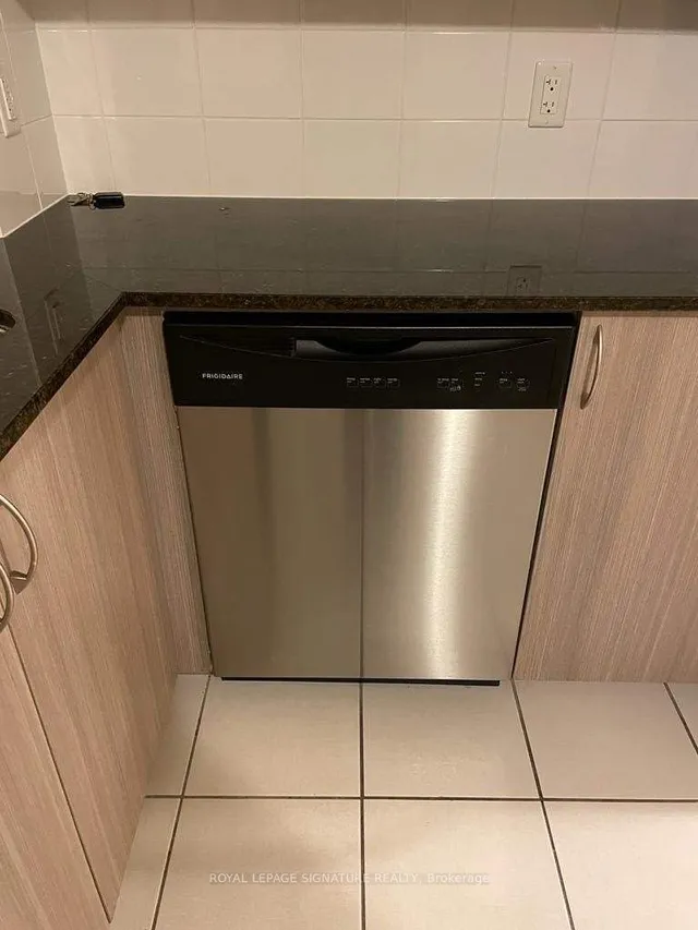 Additional image 5 of 54 Sky Harbour Dr Unit 309