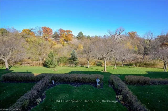 Additional image 10 of 106 FAIRWOOD Pl