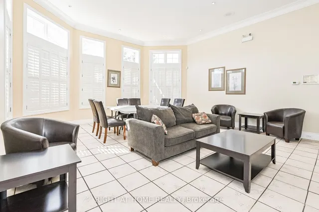 Additional image 29 of 1451 Walker's Line Unit 315