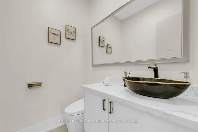 Additional image 18 of 690 Merton St