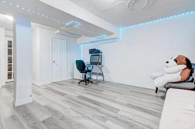 Additional image 29 of 106 Chester Le Blvd Unit 71