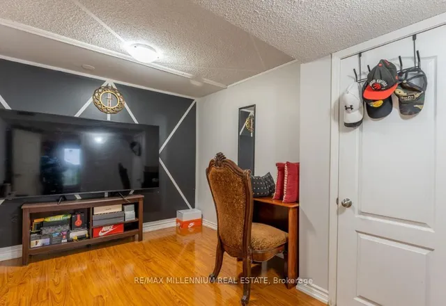 Additional image 19 of 8387 Mayfield Rd