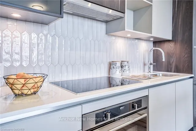 Additional image 15 of 405 DUNDAS St Unit 435