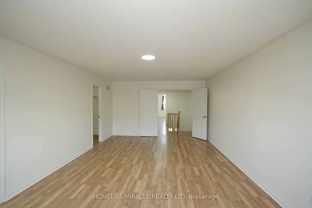 Additional image 30 of 69 Teal Crest Circ