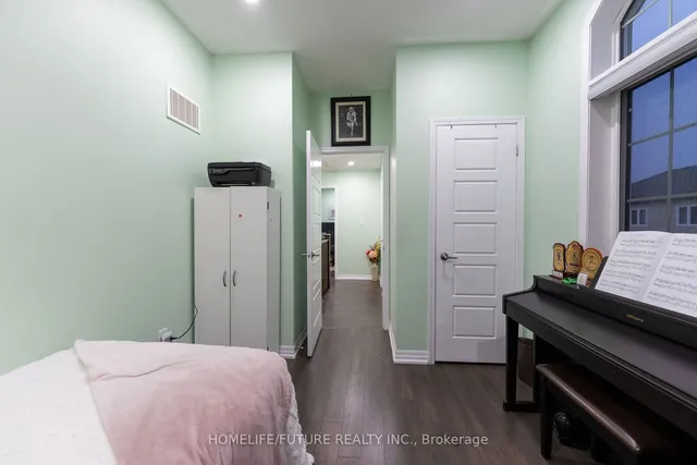 Additional image 33 of 275 Ellen Davidson Dr