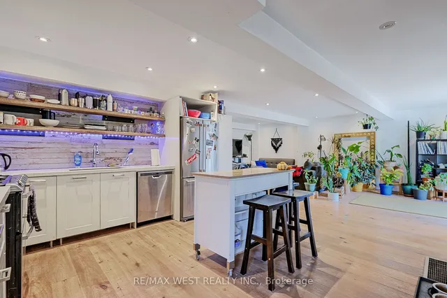 Additional image 17 of 259 Oakwood Ave