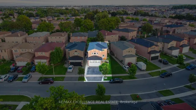 Additional image 2 of 69 Atkins Circ