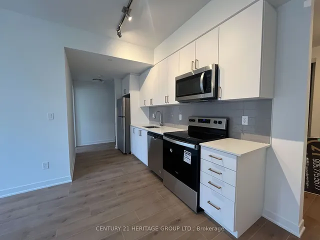 Additional image 10 of 4035 Hickory Dr Unit 8