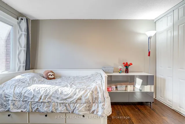 Additional image 26 of 1755 Rathburn Rd Unit 18