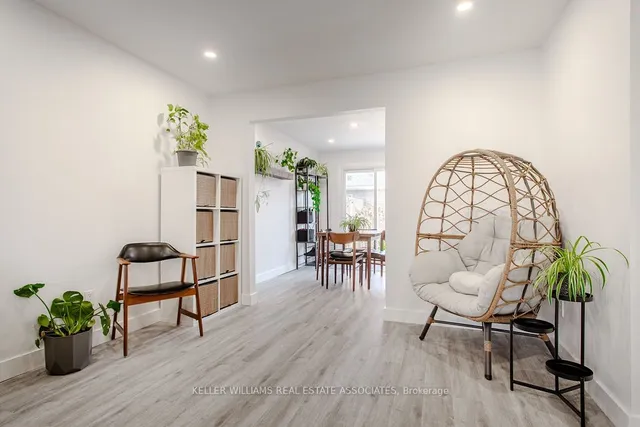 Additional image 16 of 2258 Upper Middle Rd Unit 7