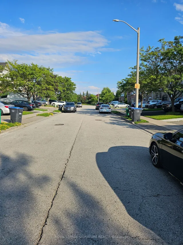 Additional image 19 of 46 Stirrup Crt