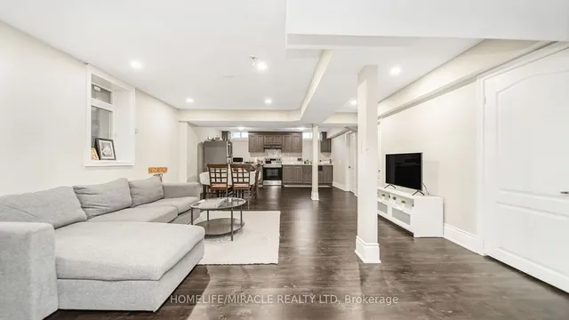 Additional image 38 of 4 FOSSIL St