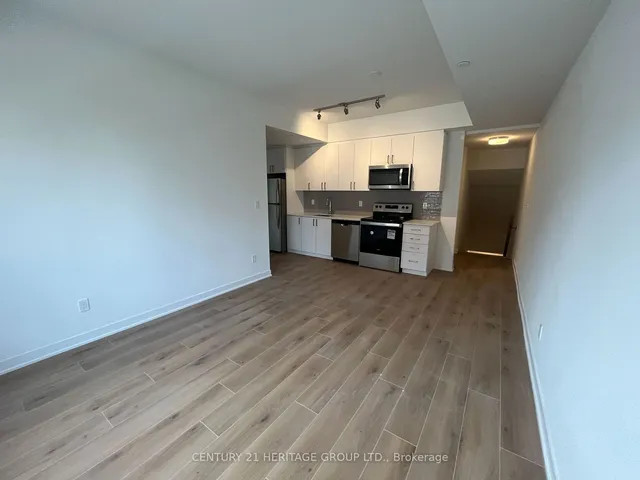 Additional image 8 of 4035 Hickory Dr Unit 8