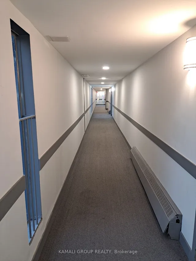 Additional image 23 of 4645 Jane St Unit 727