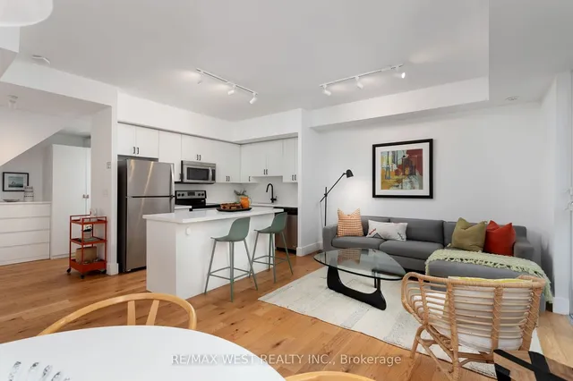 Additional image 15 of 45 Sousa Mendes St Unit 703