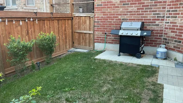 Additional image 22 of 494 George Ryan Ave