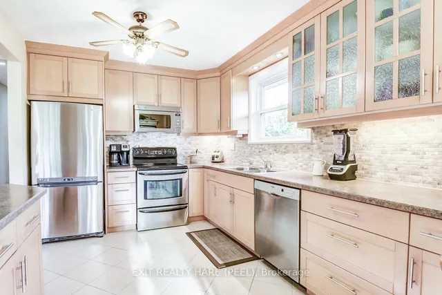 Additional image 13 of 10 Chestnut Ave