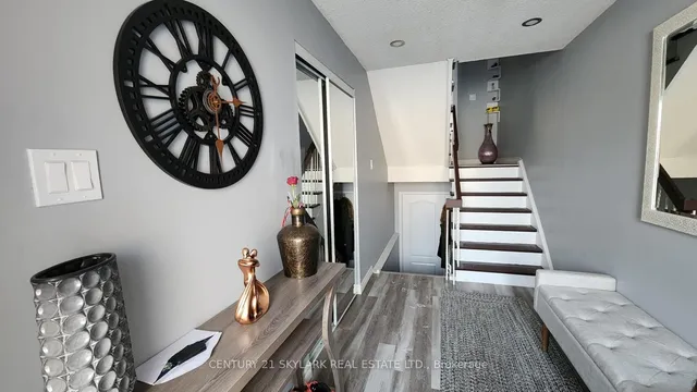 Additional image 30 of 1320 Hampton St Unit 25