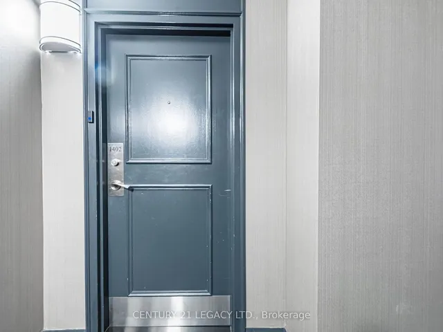 Additional image 7 of 8 Lisa St Unit 1402