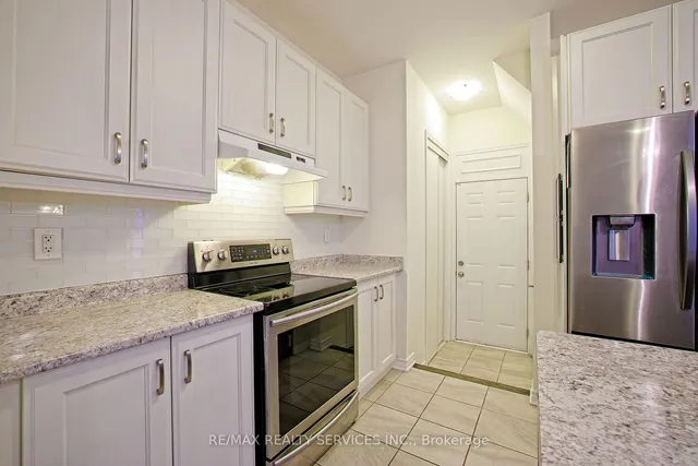 Additional image 13 of 2 Redfern St