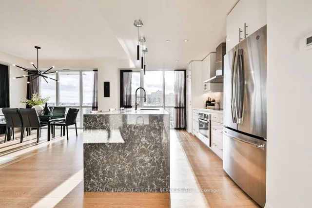 Additional image 7 of 2025 Maria St Unit 807