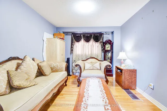 Additional image 10 of 4 Chadwick St