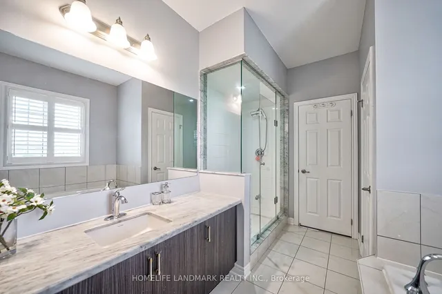 Additional image 10 of 101 Kaitting Tr